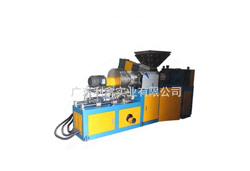 功能母料造粒機(jī)：高效生產(chǎn)的關(guān)鍵設(shè)備-1